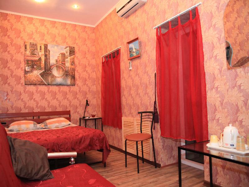 Yellowunlimited Hotel Kharkiv Bagian luar foto